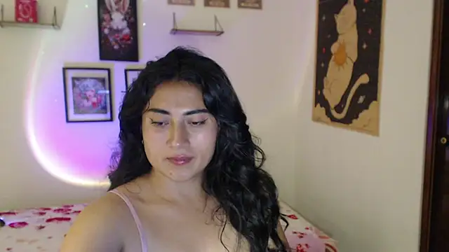 Bunnyemilyrose36 - Plug