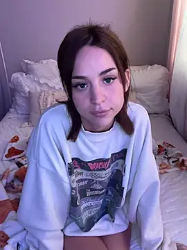Tiffytooopretty - Happy Wednesday