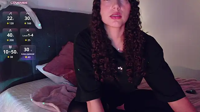 Lia_Tinez