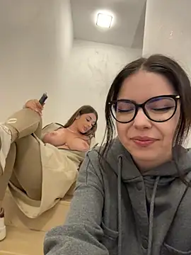 IsabellaEtthan - HotTouchesForOurHotPussyes+Vid+Wapp