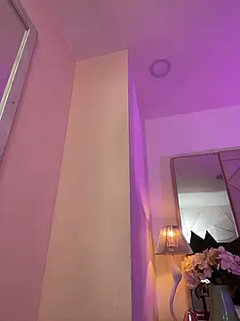 AliciaRoux - Pussy fingering DEEP Doggystyle