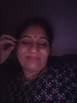 Karishma_bhabi02 - My modal saport please 💔💔💔💔💔