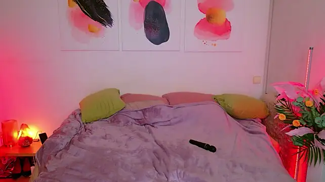 Ariana_Petite - oil big ass🔥