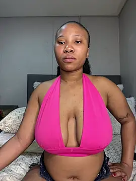 DrippinCaramelCutie