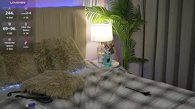MariaMedow - Fuck pussy with didlo