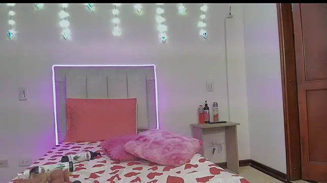 Suzan_3011 - show anal and ride dildo