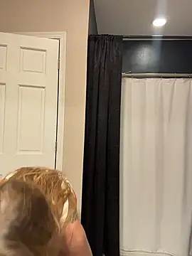 Prettymouthpeach - Cum show 🎟️
