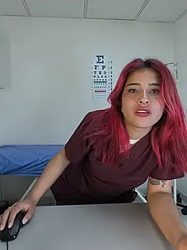 Nikky_Rose_ - micro orgasm filled with oil🔥