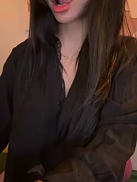 __W_indyyy__ - take off shirt