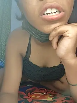 Mini-cutie - Boobs and oil show