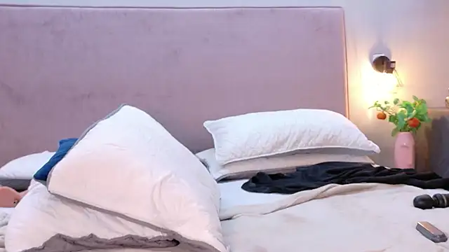 Busty_Zay - fuckk me hard