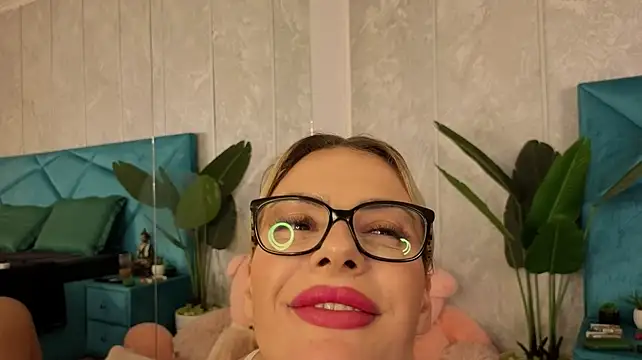 EvellynGold - Oil show