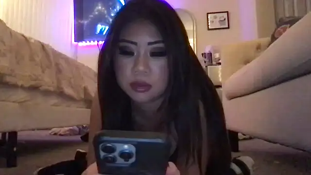 Kittycat4810 - help with rent :)