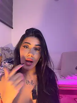 Clarachanelricek - RIDE BBC DILDO 22 cm HARD AND FAST