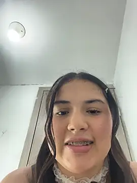 Zoe_lu - Zoe, let's play in your parents' bathroo