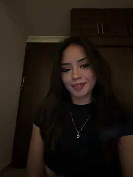 Abbymnd1 - Spit boobs 😈😈