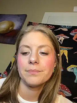 KatelynBabbyy - Strip me naked!!!