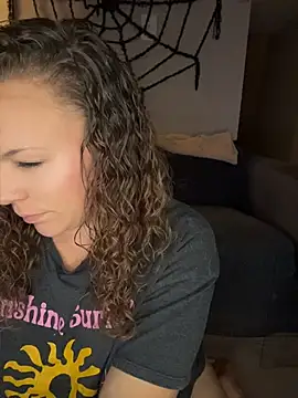 MistyNights - Squirt over camera:catch it boys