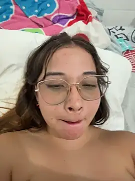 AliciaWhite_nt - A little tease for you 😈