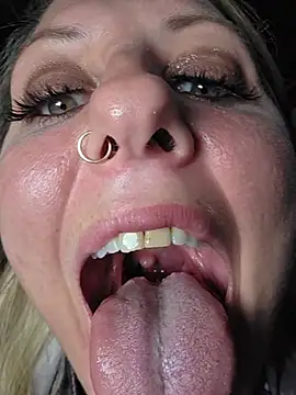 SheIsSomething - squirt near strangers camper