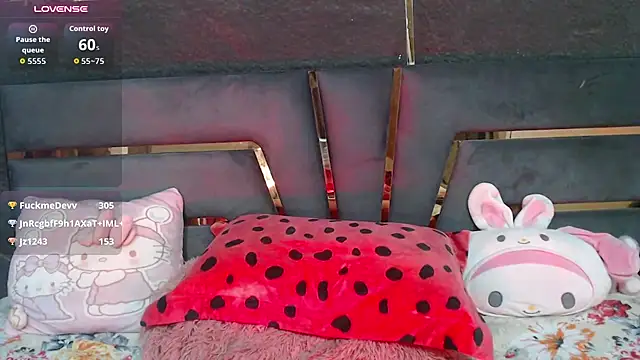 Nova_202 - dildo suck
