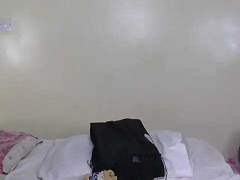 Petite_emerald