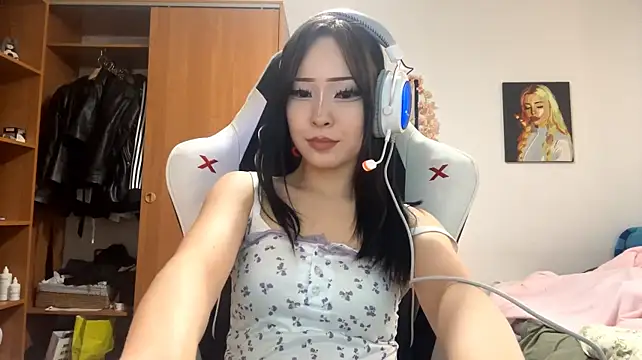SinaDrenning - Take off my bra