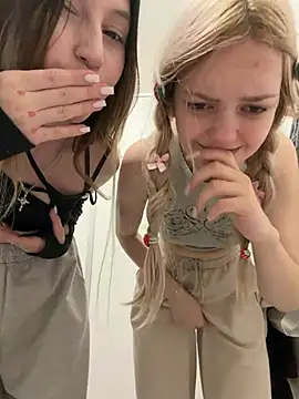 Elsawhere - Elsa`s turn!!! spank Nancy`s ass 10