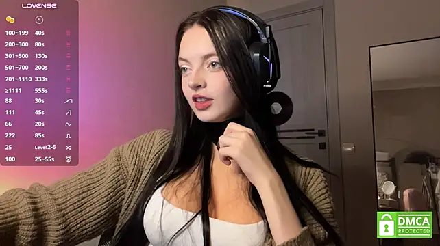 ReikoBartone - Goal - lick lips close to cam!