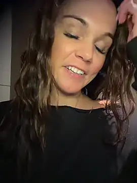 BaileyMFox - Toy show in the car