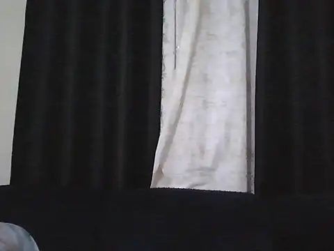 Sexyyy_queen - squat naked 5 tmes