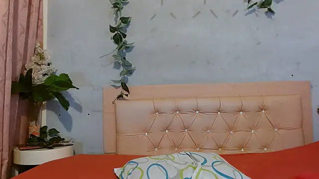 Kylie_Jennerr - fuck ass deep