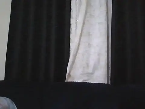 Sexyyy_queen - squat naked 5 tmes