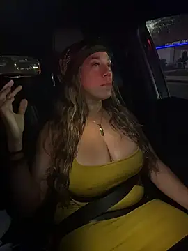 Bigbuttbrooklynn - Drive naked at goal