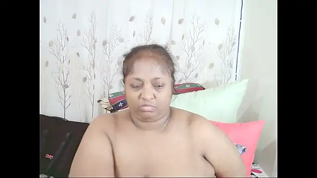 Indiantasha - tantalizing tasha..make me wild daddy...