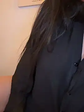 __W_indyyy__ - take off shirt