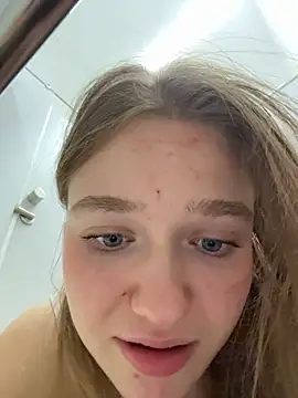 RussianWoman - Throw them your panties