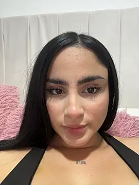 SierraGrec - Ride a dildo