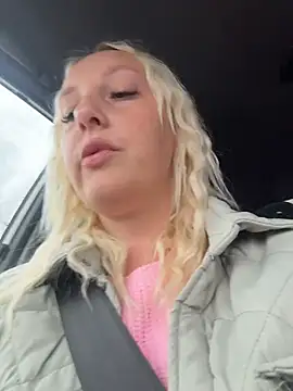 MerlinDave - Finger pussy/naked ✌️🤫🤤