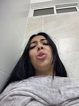 Xoxo_sol - Milk in pussy