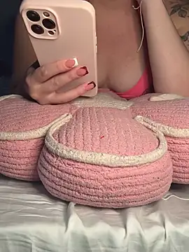 Femmefatalebabe - Pussy play