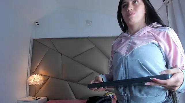 Bonny_Bonss - PLUG ANAL