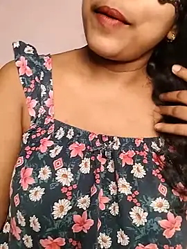 Quite_Malsha - Ass 3fingar 5min🥵