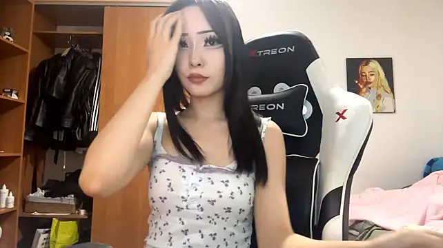 SinaDrenning - Take off my bra