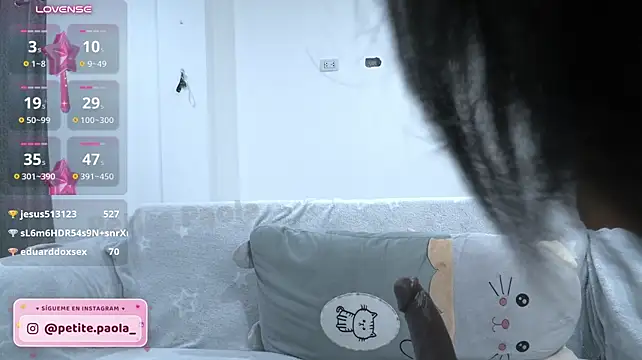 Petite_paola