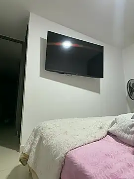 Lau_sexy11 - full nude -+ open ass