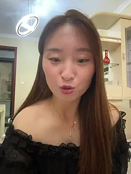 Lianer_520 - 平台首秀，希望哥哥们多多支持莲儿！