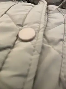 MerlinDave - Finger pussy/naked ✌️🤫🤤