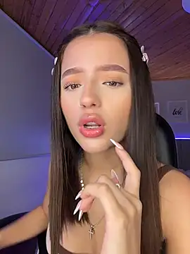 Sofia18_pinkk - SHOW OIL IN FEET 🦶💦