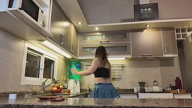 Elnonoykeila77
